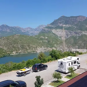 https://lugina-e-komanit.albaniahotels.org