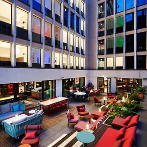 酒店 Citizenm Champs-elysees, 巴黎