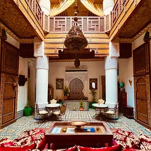 https://ryad-zahrat-fes.hotelfesmorocco.com