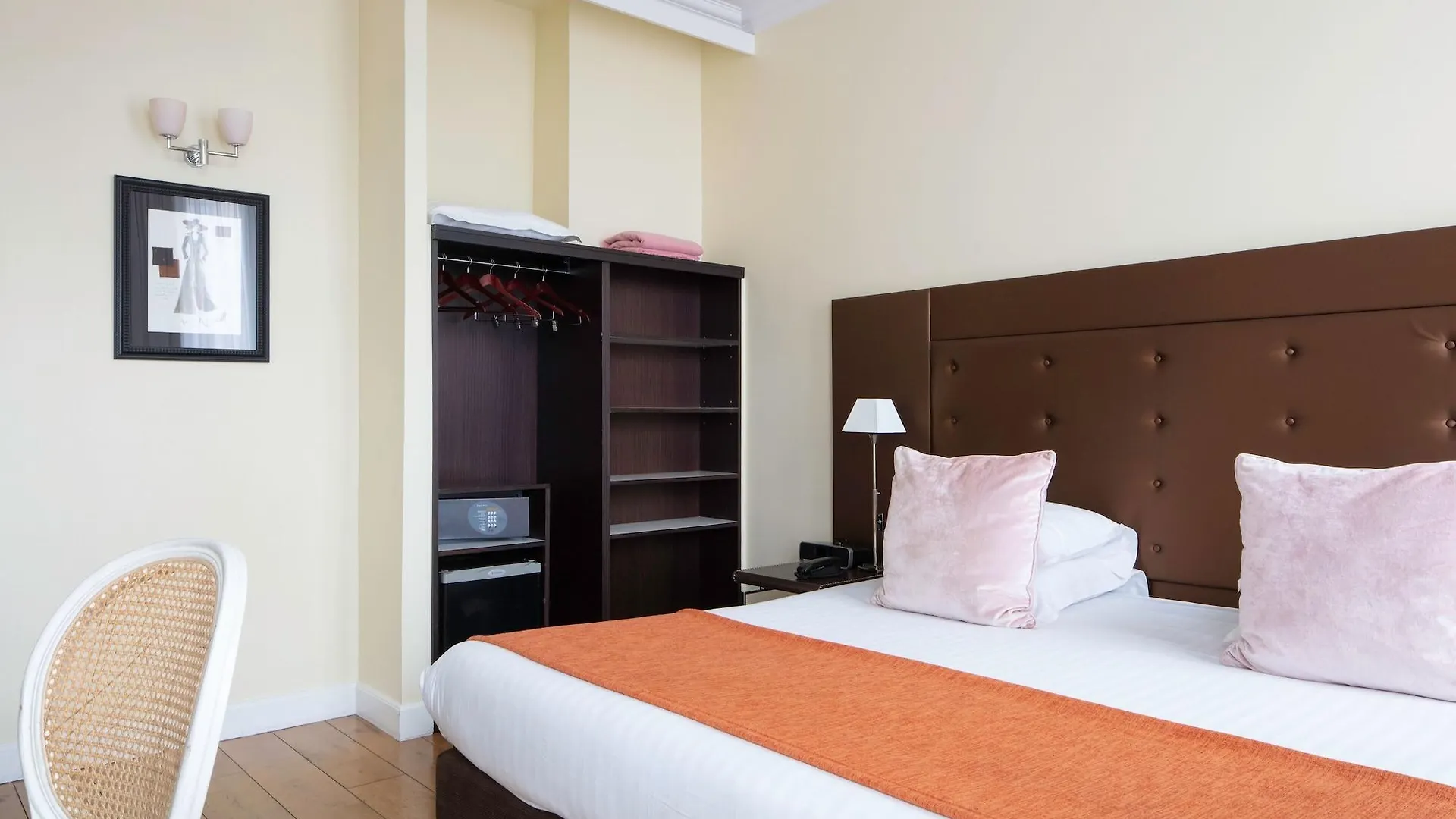Le 123 Elysees - Astotel Париж 4*,  Франция