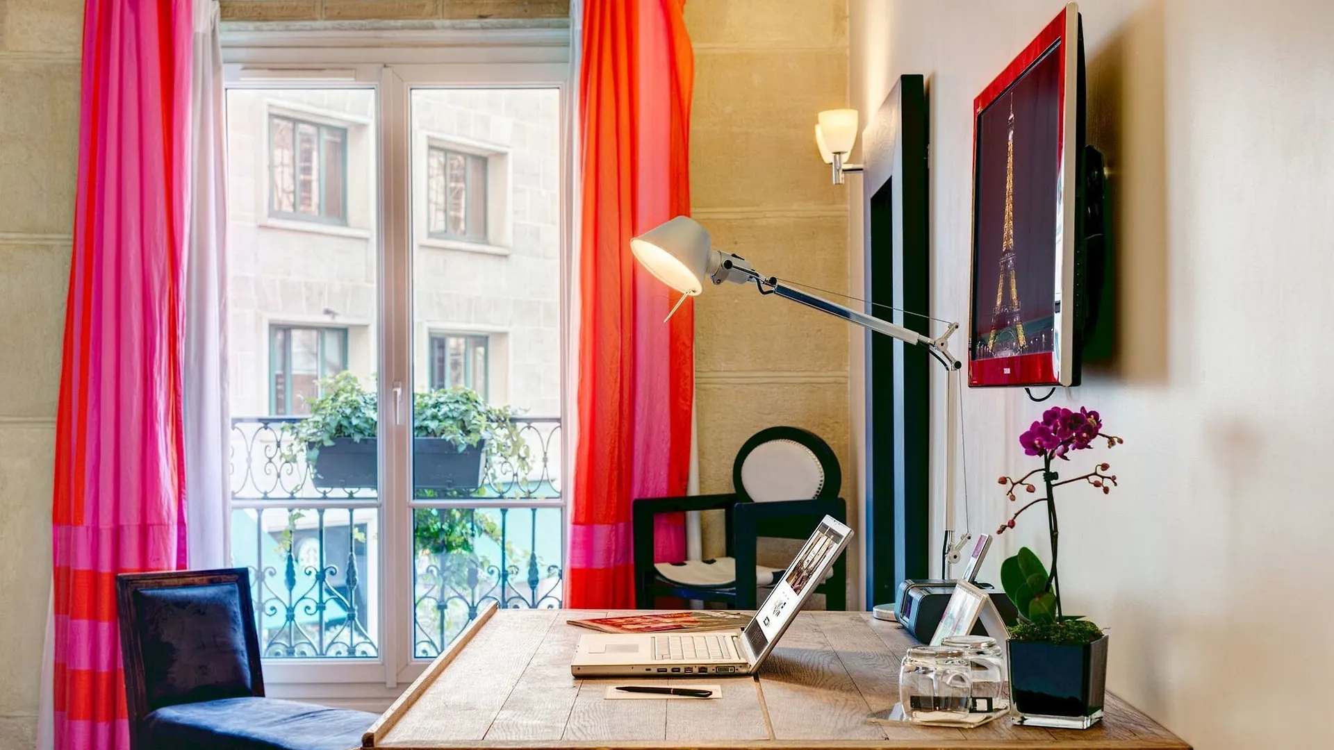 Le 123 Elysees - Astotel Paris Hotel
